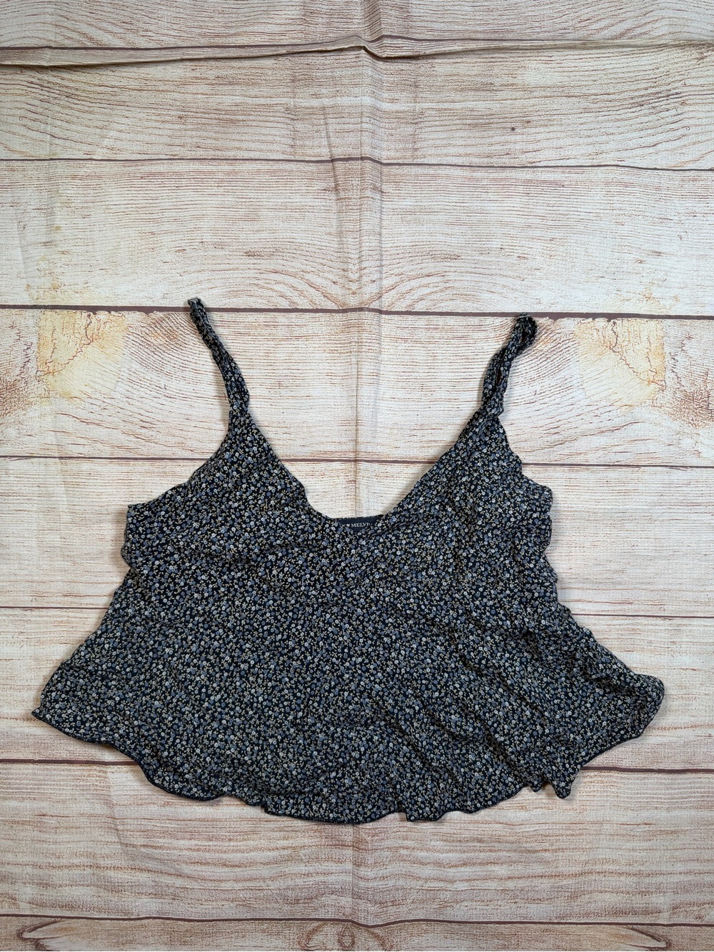 Brandy Melville Navy‎ Blue Floral Ruffle Crop Cami